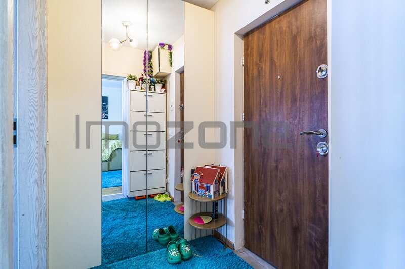 Lizeanu, 2 camere, bloc stradal reabilitat, mobilat, utilat complet, comision 0%